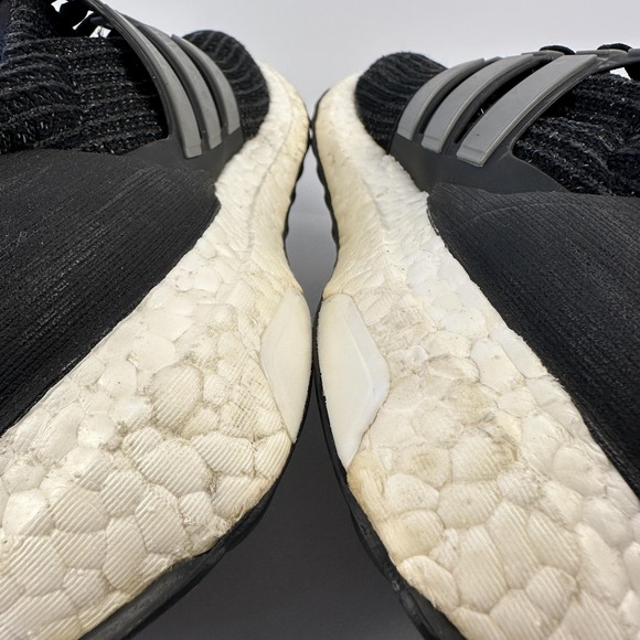 Adidas Ultra Boost Shoes Mens Size 9.5 Black White BB6220 Running Sneakers Boost - Picture 9 of 12